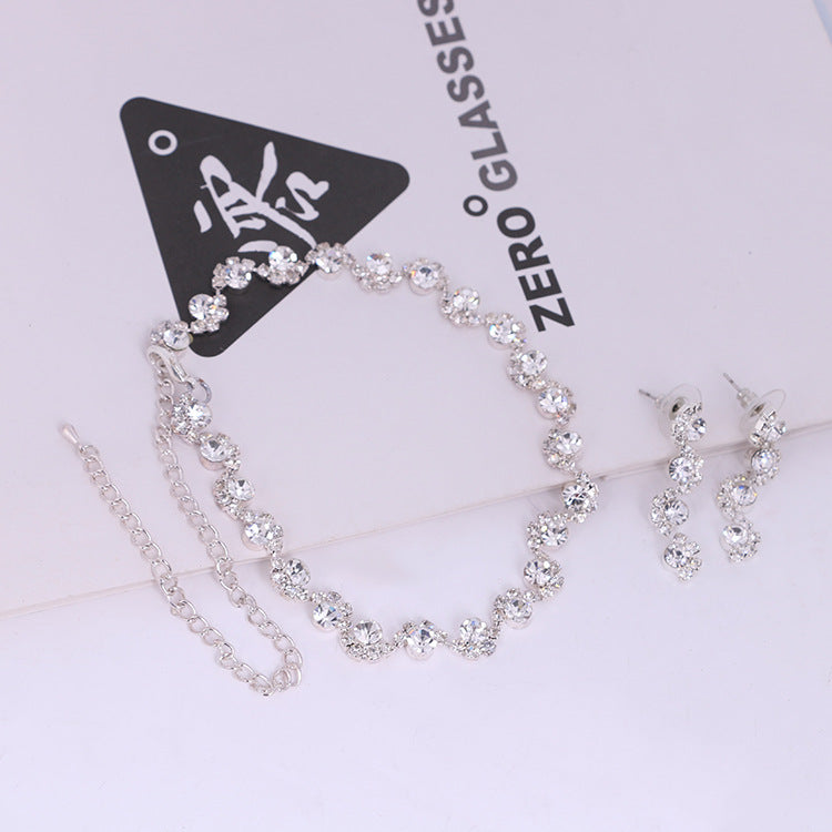 Simple Diamond Earrings Necklace Set