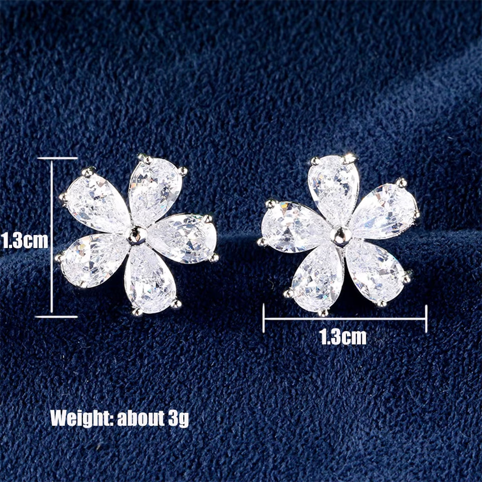 Cute Clear Zircon Flower Stud Earrings for Women Wedding Sparkling Crystal Fashion Bridal Jewelry