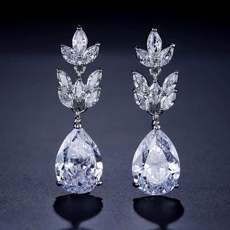 Classic Big Water Drop Leaf Zirconia Bridal Earrings for Women Elegant Shiny Crystal Zircon Wedding Patry Jewelry Gift