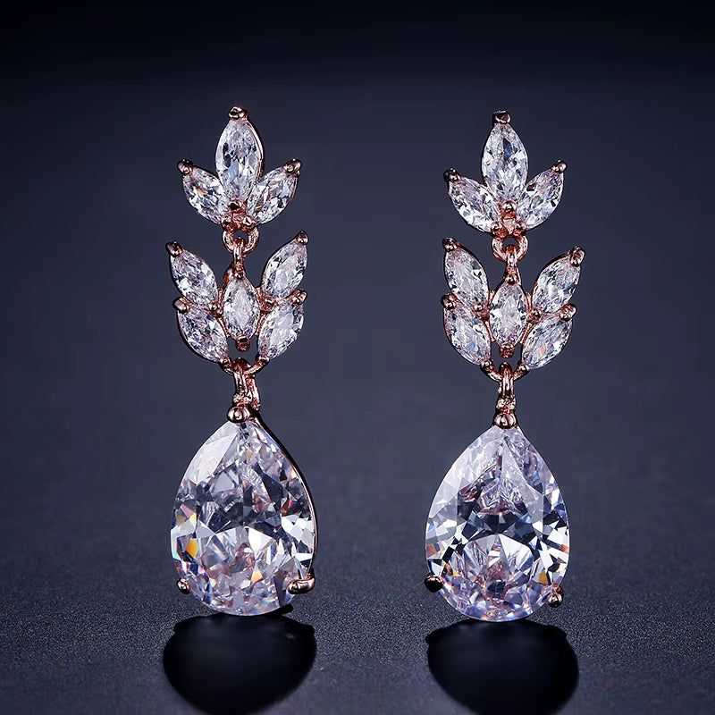 Classic Big Water Drop Leaf Zirconia Bridal Earrings for Women Elegant Shiny Crystal Zircon Wedding Patry Jewelry Gift
