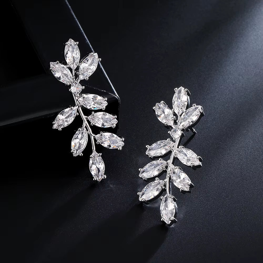 Elegant Marquise Zircon Leaf Shaped Drop Earrings for Women Shiny Clear Zircon Silver Color Bridal Earring Wedding Jewelry