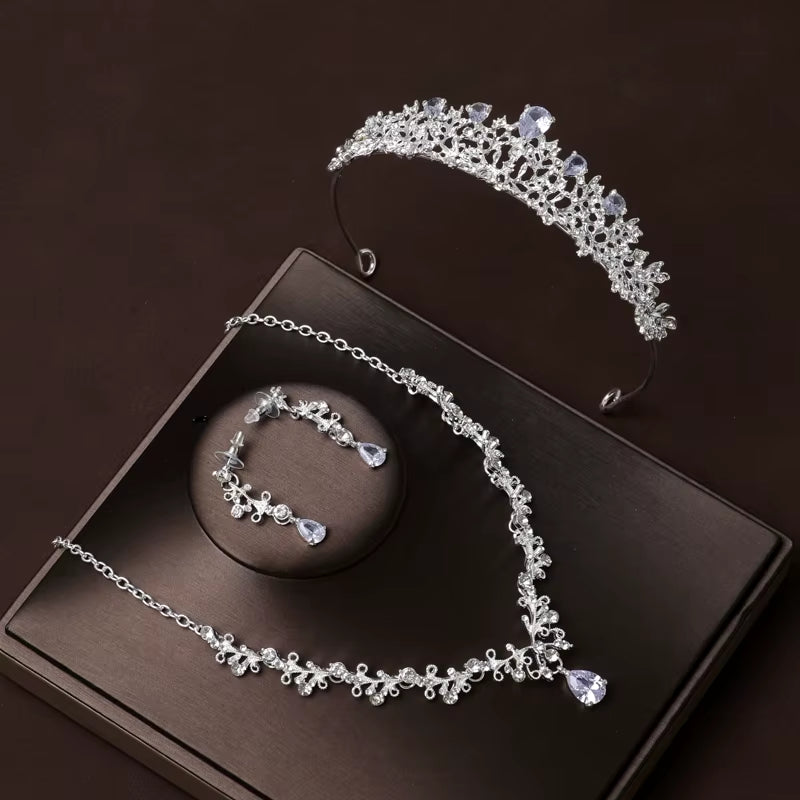 Itacazzo Bridal Headwear Set of Four Crown&Necklace&Earrings Gold-Colour Women'S Classic Wedding Tiaras