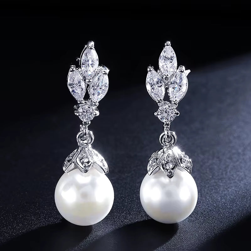 Fashion Sliver Color AAA CZ Pearl Dangle Earrings for Women Shiny Leaf Zircon Bridal Earring Wedding Party Jewelry