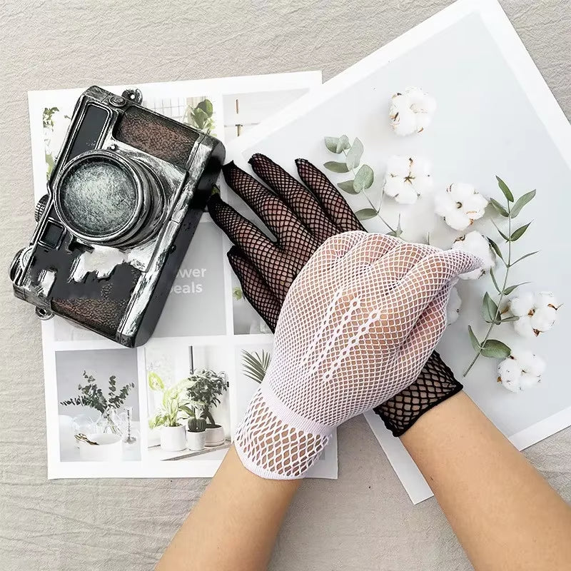 Sexy Lace Hollow Out Sunscreen Glove Women Ceremony Etiquette Black White Mesh Mittens Summer Thin Breathable Soft Elastic Glove